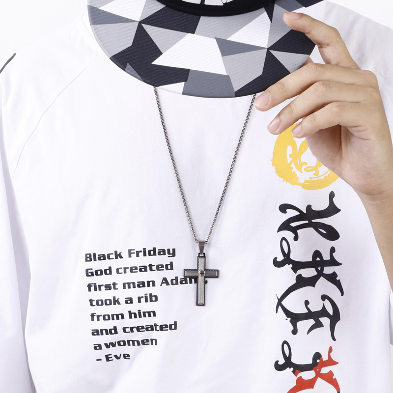 Kalen Hiphop Cross Pendant Nec - Men Accessories Singapore recension och pris