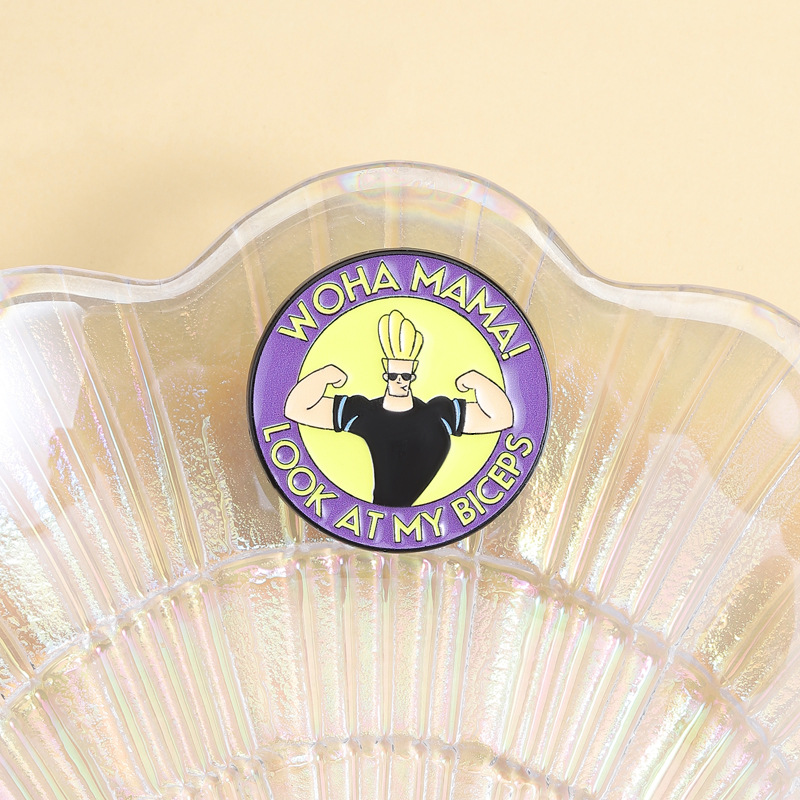 Classic Game Figure Badge Cosp - Men Accessories Look recension och pris