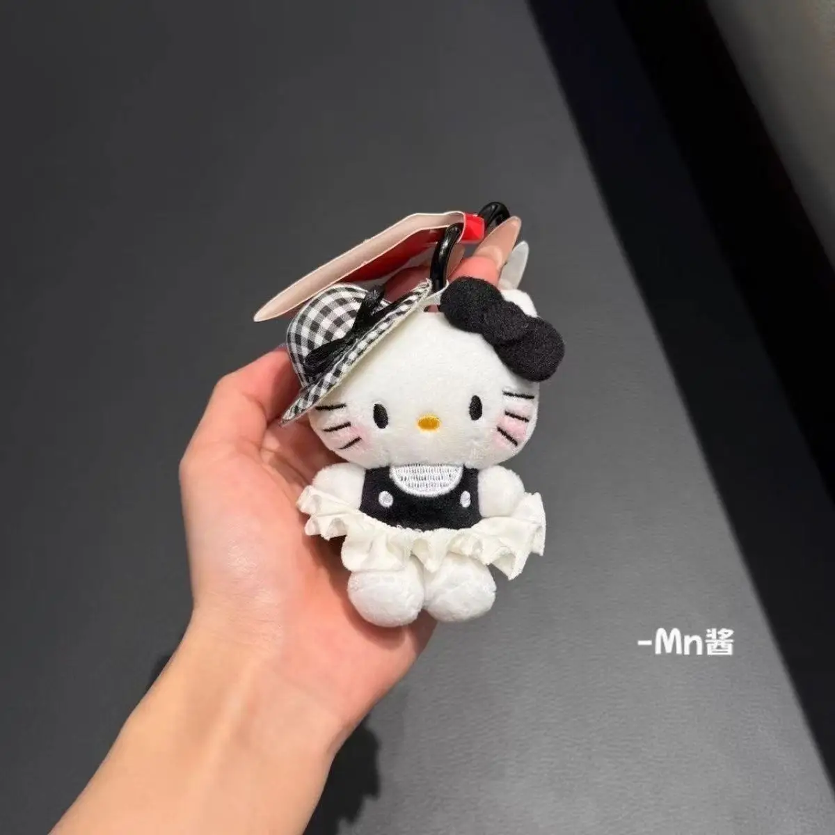 Anime Hello Kitty Plush Coat C - Men Keychain Accessories recension och pris
